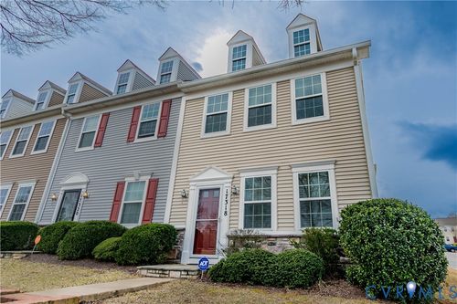 17318 Library Blvd, Ruther Glen, VA, 22546-5813 | Card Image
