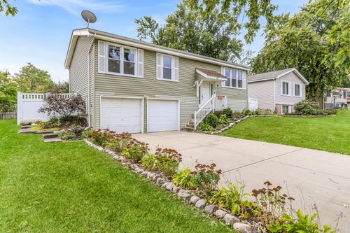 557 Cottonwood Cir, Bolingbrook, IL, 60440-2678 | Card Image
