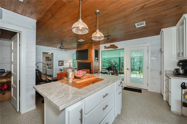 Casita kitchen | Image 37