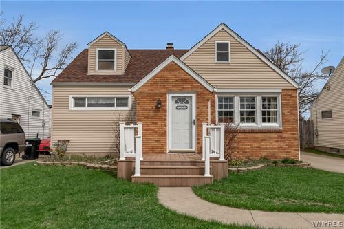 241 Briarhurst Dr, Tonawanda, NY, 14150-8837 | Card Image