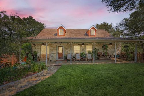 399 Upper Elgin River Rd, Elgin, TX, 78621-5545 | Card Image