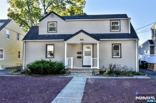 44 Ekings Ave, Hawthorne, NJ, 07506-1150 | Card Image