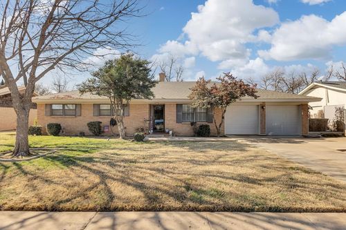 3209 N I St, Midland, TX, 79703 | Card Image