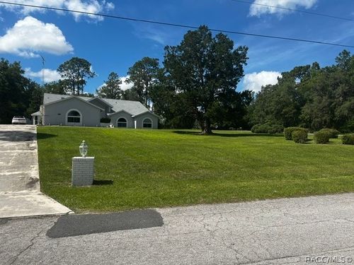 1484 Pinehill Dr, Beverly Hills, FL, 34465-2456 | Card Image