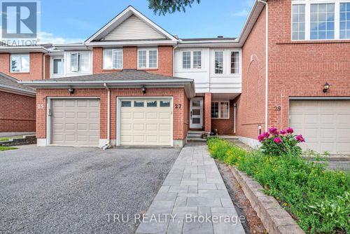 27 Celebration St, Ottawa, ON, K2C4A6 | Card Image