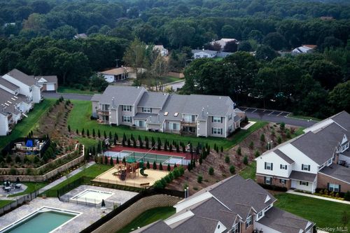 96-96 Horizon View Dr, Farmingville, NY, 11738-3035 | Card Image