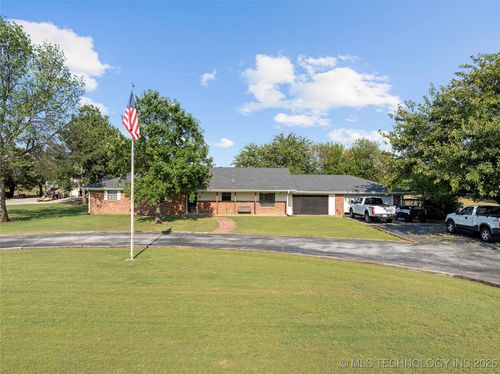 656 Evergreen St, Lone Grove, OK, 73443-6126 | Card Image