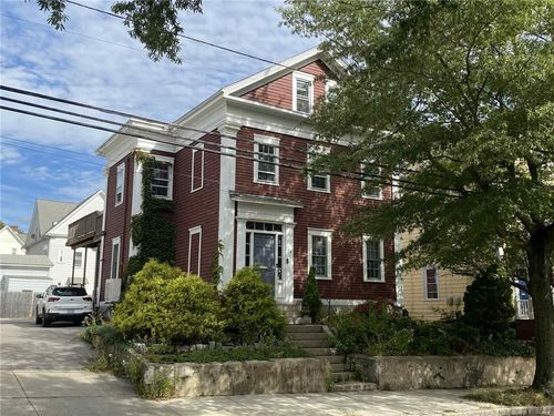 1-76 Pitman St, Providence, RI, 02906-4312 | Card Image