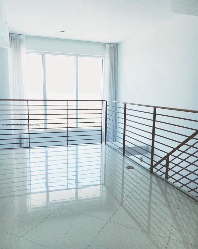 APT-3205 - 60 Sw 13 Th St, Condo with 1 bedrooms, 2 bathrooms and null parking in Miami FL | Image 6