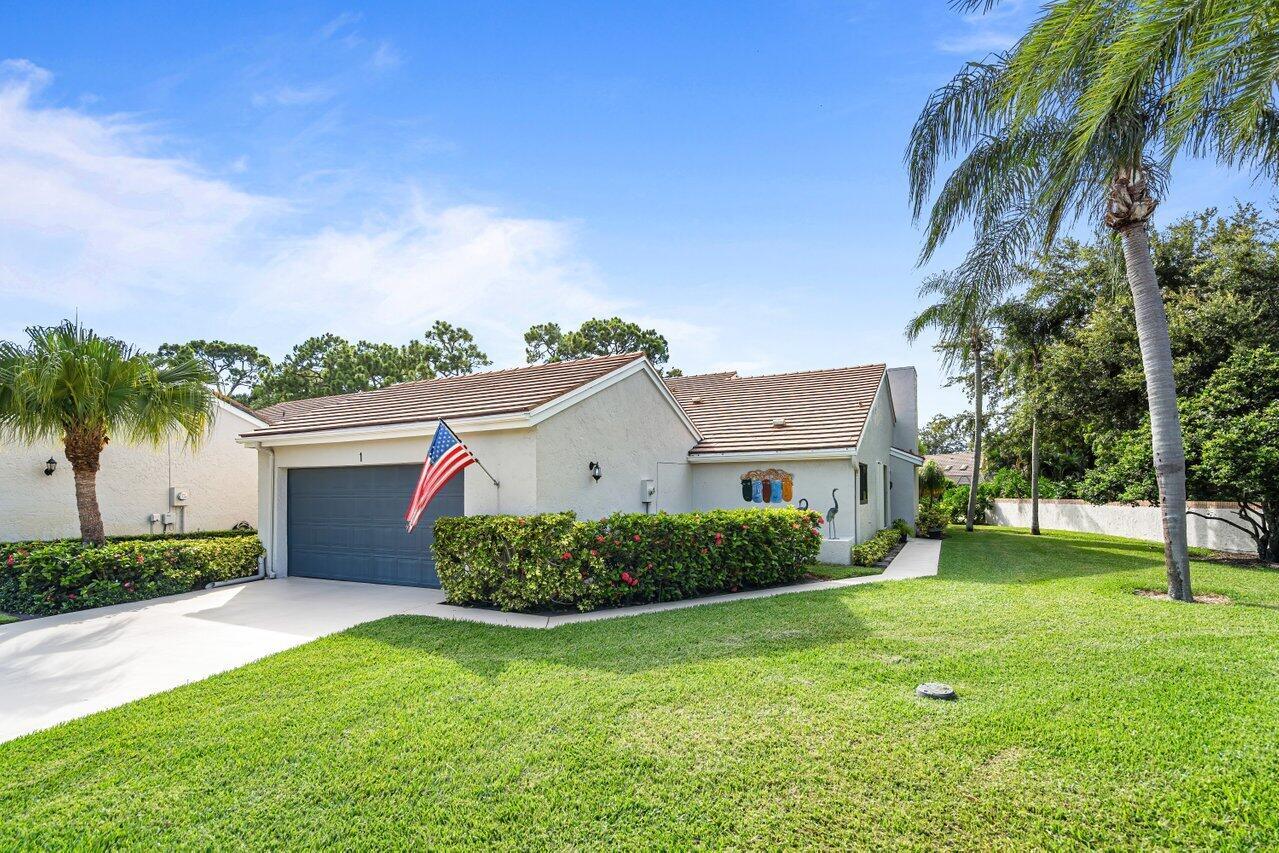 Edinburgh Dr, Palm Beach Gardens, FL 33418