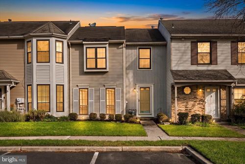 19 Devon Ct, Robbinsville, NJ, 08691-3102 | Card Image
