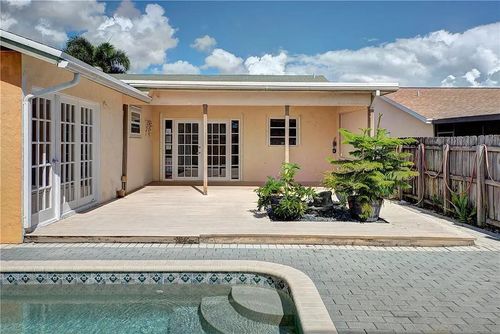 548 Nw 54th Street, Other Florida, FL, 33487 | Card Image