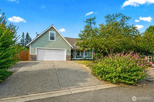 11117 24th St Ne, Lake Stevens, WA, 98258-8170 | Card Image
