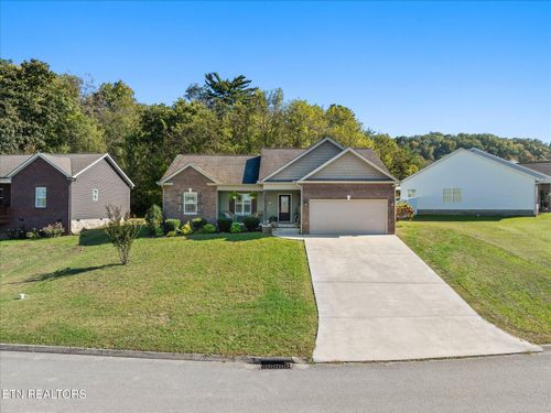 191 Cornerstone Cir, Clinton, TN, 37716-7225 | Card Image