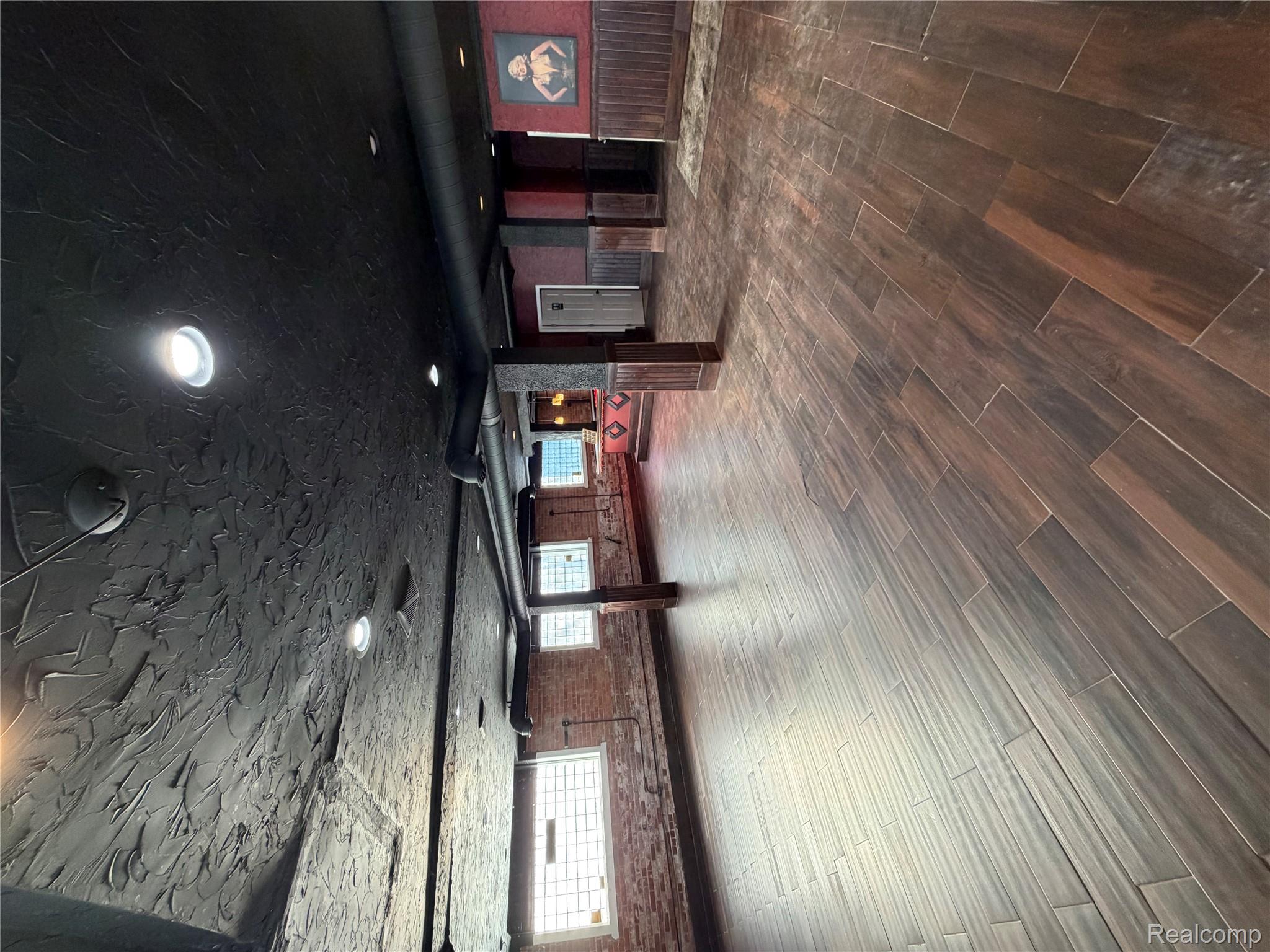 Commercial Lease in Detroit