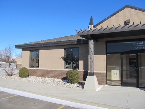 702-2633 Jefferson St, Alexandria, MN, 56308-4010 | Card Image