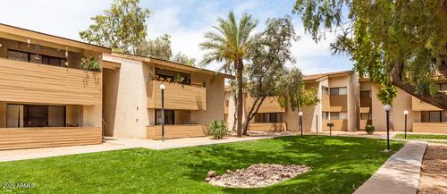 2213-6480 N 82nd St, Scottsdale, AZ, 85250-5658 | Card Image