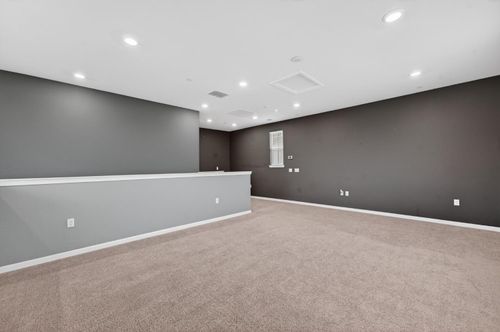 7487 Tapiro Way, Sacramento, CA, 95829 | Card Image