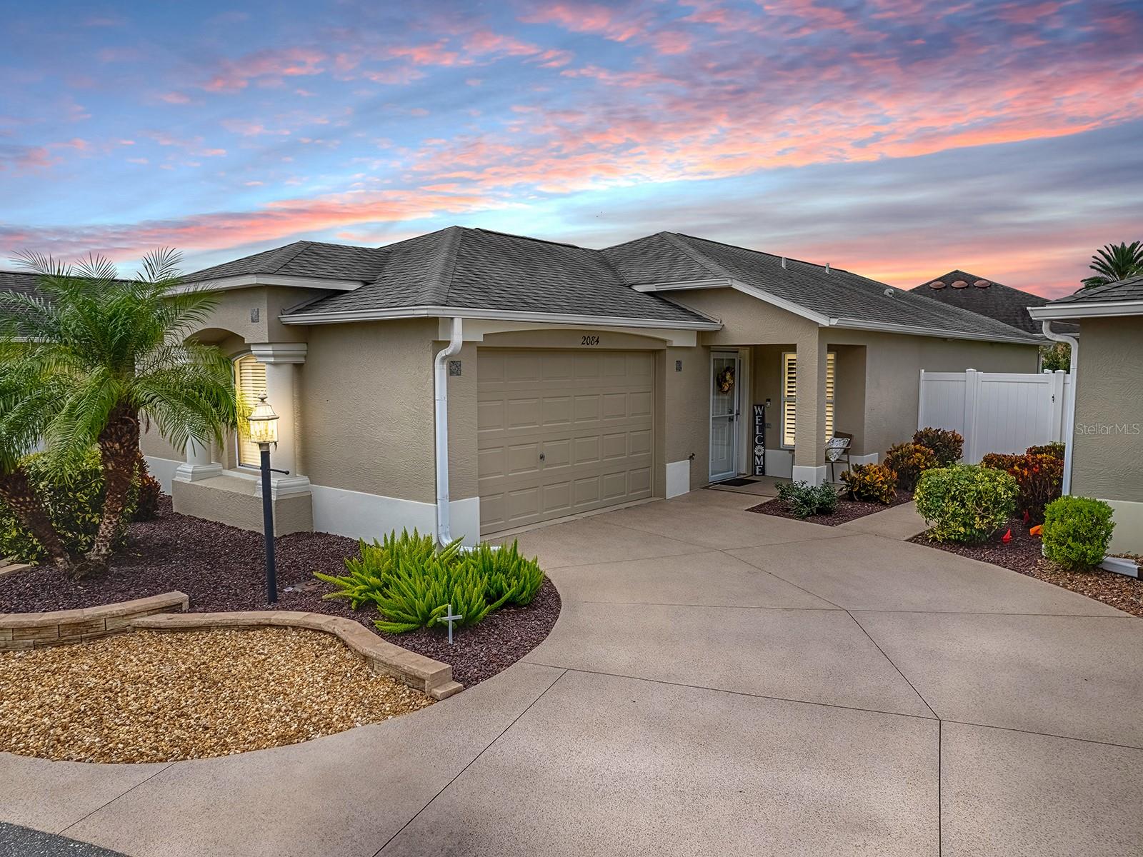Woodbreeze Pl, The Villages, FL 32162