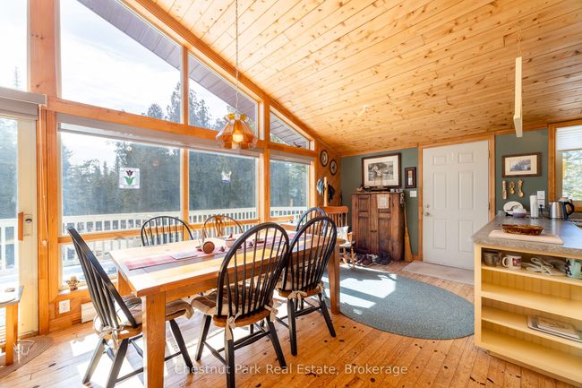 39 Hatt St, House other with 2 bedrooms, 1 bathrooms and 4 parking in Tobermory ON | Image 18