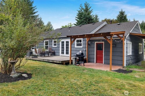 5140 Johnson Point Rd Ne, Olympia, WA, 98516-9531 | Card Image