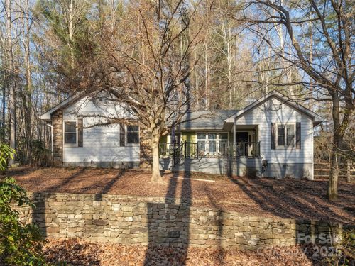 128 Camellia Way, Hendersonville, NC, 28739-9306 | Card Image