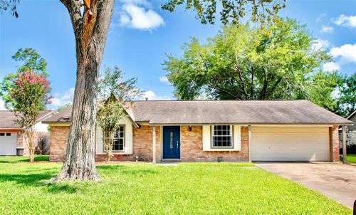 116 Tamarisk Trail, Lake Jackson, TX, 77566 | Card Image