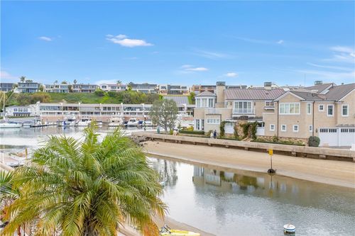 325 Grand Canal, Newport Beach, CA, 92662-1331 | Card Image