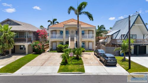 3-119 E Bahama St., South Padre Island, TX, 78597 | Card Image