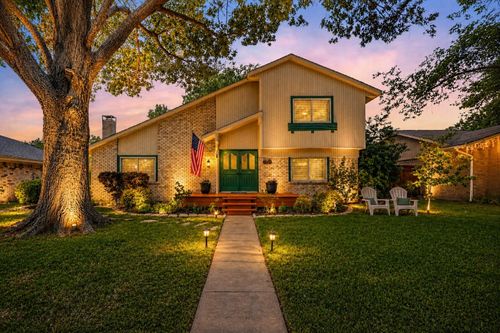 5225 Pensacola Dr, Garland, TX, 75043-2818 | Card Image
