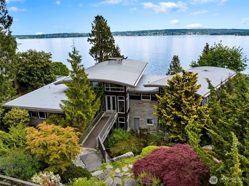 4502 55th Avenue Ne, Seattle, WA, 98105 | Card Image