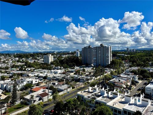 8-1248 Avenida Luis Vigoreaux, Guaynabo, PR, 00966 | Card Image