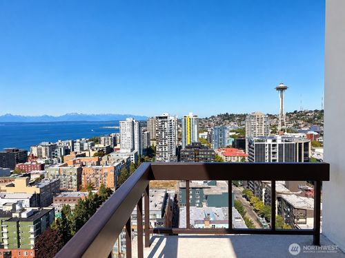 2503-2201 3rd Ave, Seattle, WA, 98121-2007 | Card Image