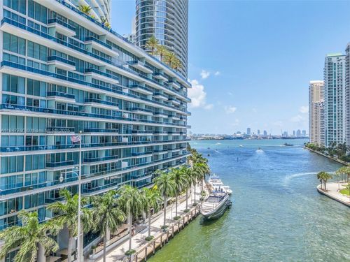 apt-302-200 Biscayne Boulevard Way, Miami, FL, 33131-2155 | Card Image