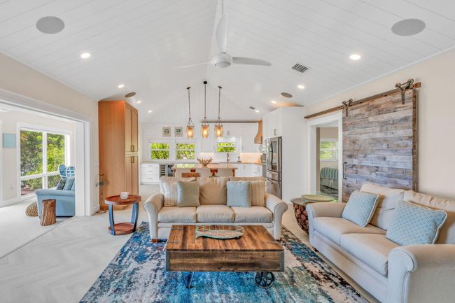 Great Room | Image 14