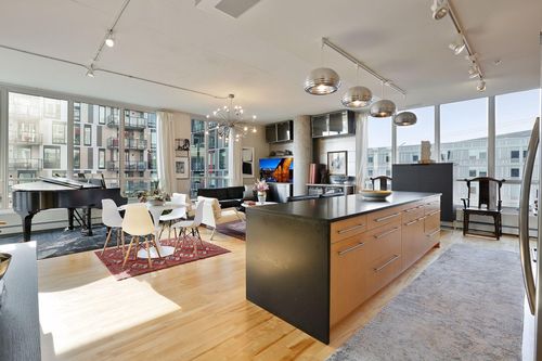 unit-401-901 S 2nd St, Minneapolis, MN, 55415-2117 | Card Image