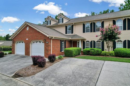83-1702 Chestnut Oak Dr, Dalton, GA, 30721-2333 | Card Image