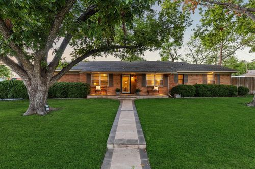2127 Clarksdale Dr, Dallas, TX, 75228-3709 | Card Image