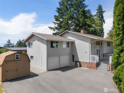 8101 Mcintyre Ln Ne, Bremerton, WA, 98311-4100 | Card Image