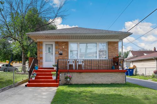 1945 High St, Blue Island, IL, 60406-2604 | Card Image