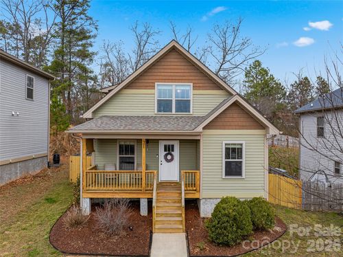21 Yarrow Meadow Rd, Weaverville, NC, 28787-0639 | Card Image