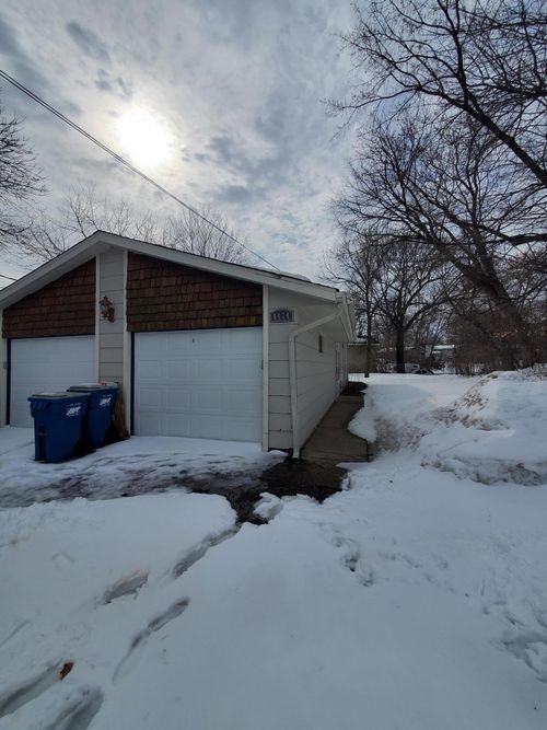 4474 Denbigh Rd, Mound, MN, 55364-1915 | Card Image