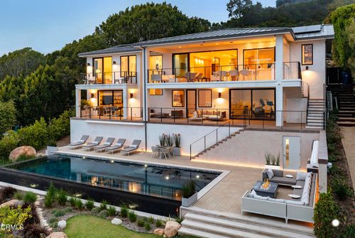 945 Arbolado Rd, SANTA BARBARA, CA, 93103-2035 | Card Image