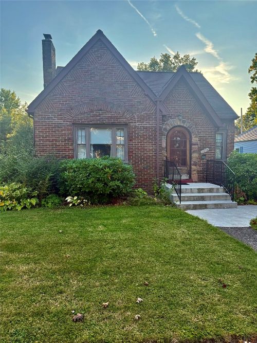3838 Trask Ave, Erie, PA, 16508-3134 | Card Image