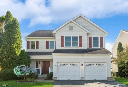 1212 Burrows Dr, Stewartsville, NJ, 08886-2637 | Card Image