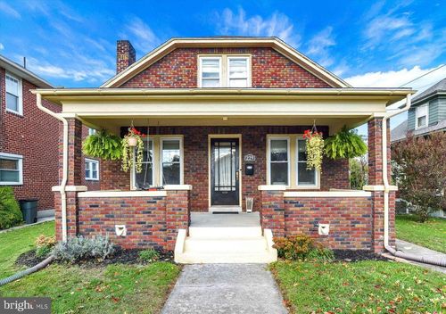 229 S 15th St, CAMP HILL, PA, 17011-5504 | Card Image