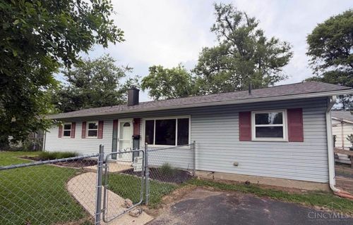 8490 Smallwood Ln, Cincinnati, OH, 45236-1809 | Card Image