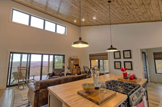 918 Bowith Hollow Rd, House other with 2 bedrooms, 3 bathrooms and null parking in Marshall AR | Image 11