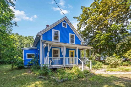 203 Aberdeen Rd, Bridgewater, NS, B4V2T1 | Card Image