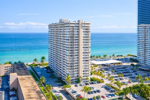18q-1950 S Ocean Dr, Hallandale Beach, FL, 33009-5945 | Card Image